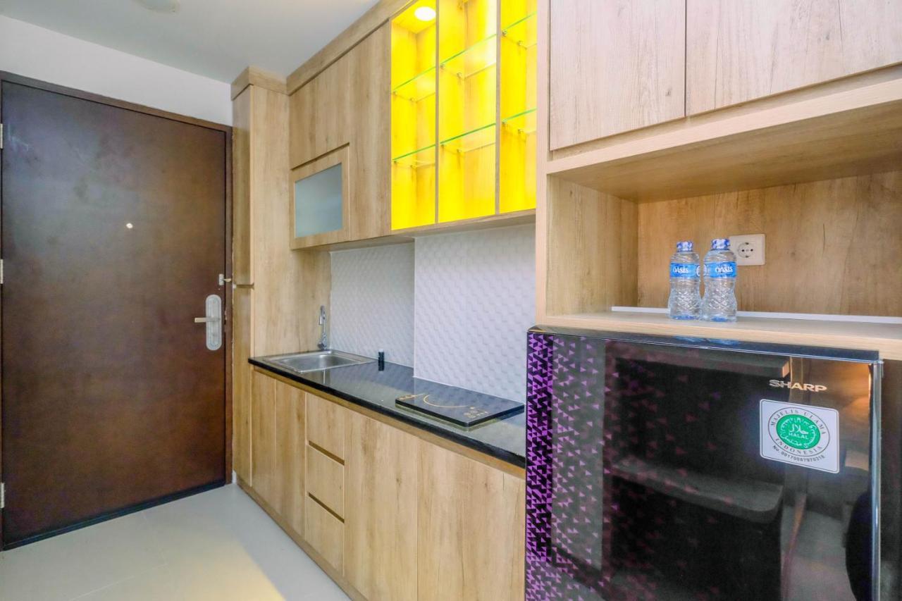 Apartemen Minimalist Mustika Golf With View By Travelio Bekasi
